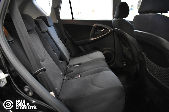 TOYOTA RAV4 2.2 D-4D 136 CV Sol